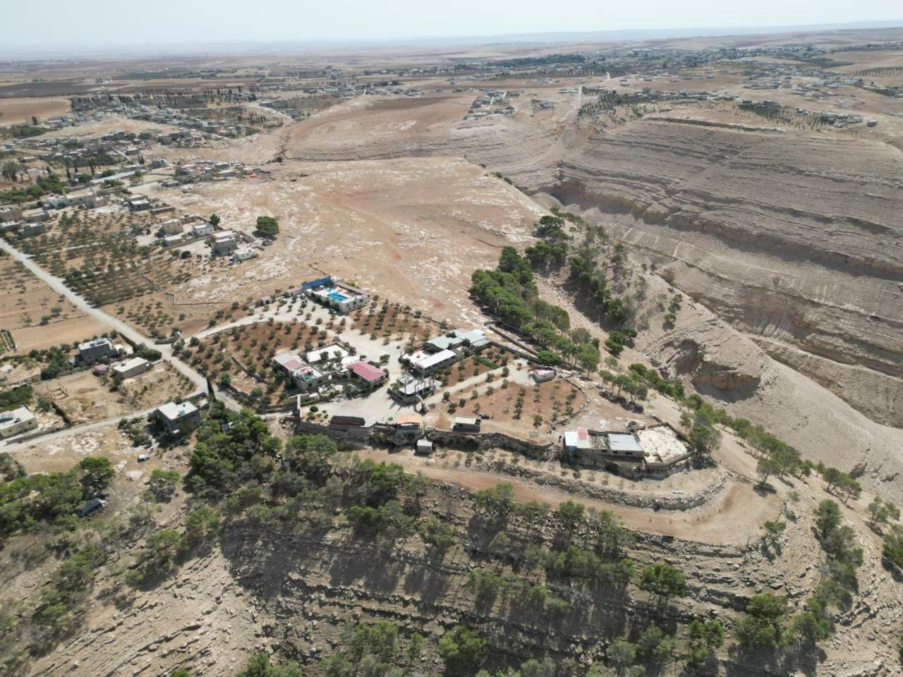 Heritige Inn Jordan Al-Qasr エクステリア 写真