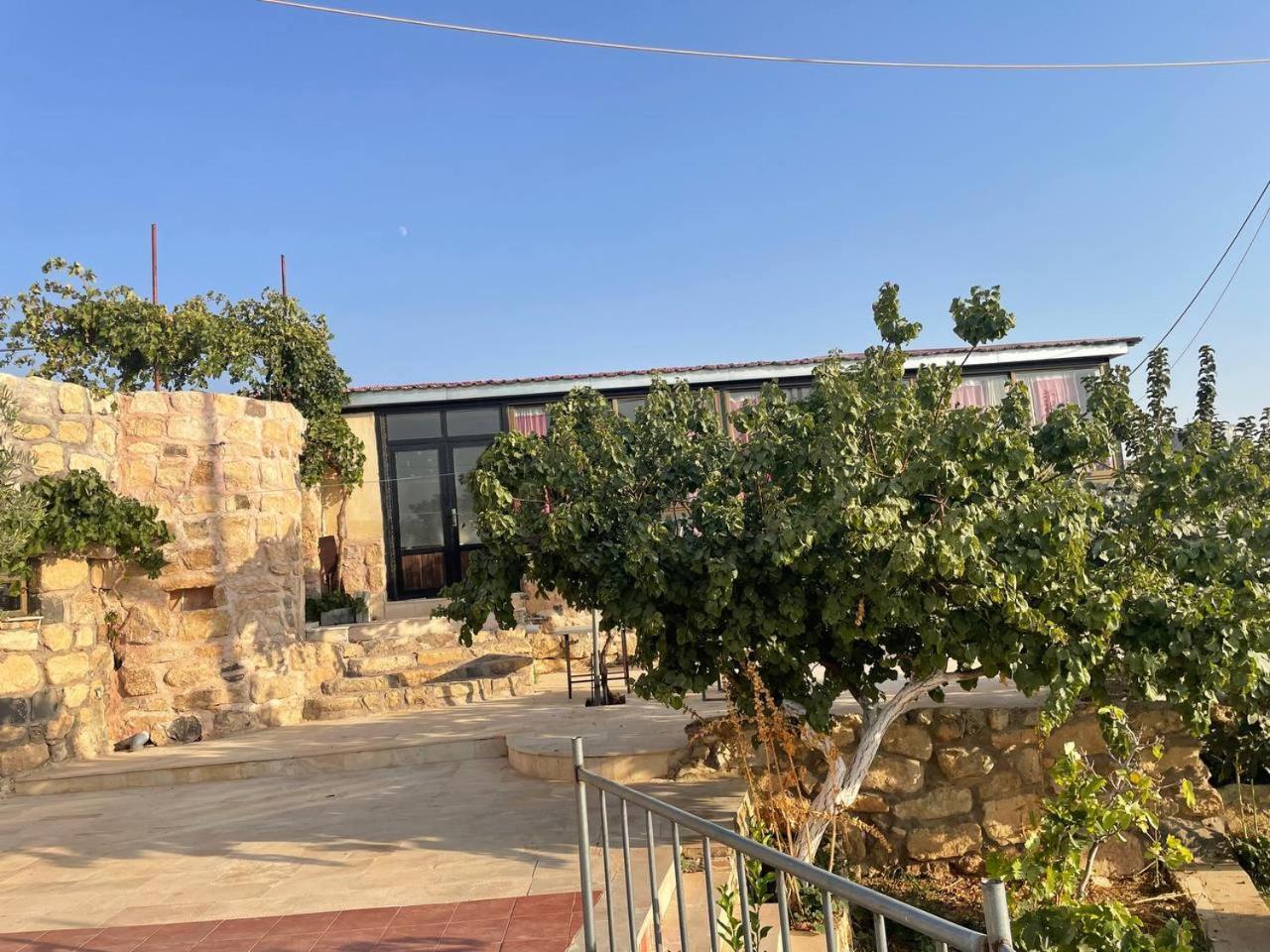Heritige Inn Jordan Al-Qasr エクステリア 写真